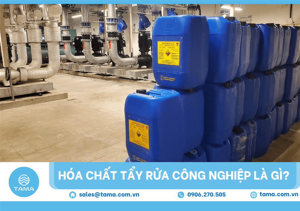Hóa Chất Tẩy Rửa Công Nghiệp Là Gì? Tại Sao Doanh Nghiệp Cần Đầu Tư Đúng?